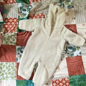 Baby Gap Sherpa snowsuit 3-6 months